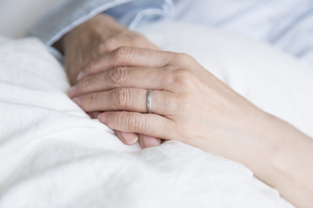 知り合いが死ぬ夢は「関係の変化・再生の象徴」